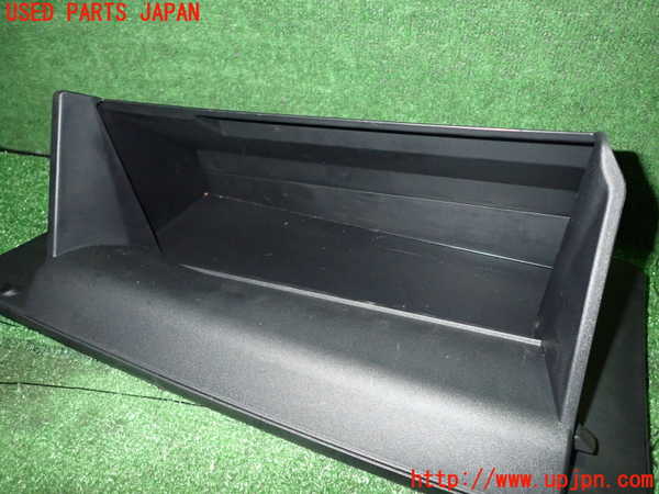1UPJ-9229277516]ヤリス(YARIS) クロス ハイブリッド(MXPJ10)グローブボックス1 中古_5