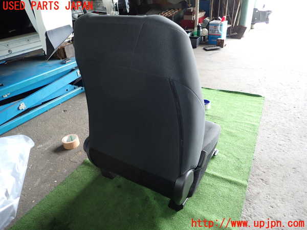 1UPJ-9229277065]ヤリス(YARIS) クロス ハイブリッド(MXPJ10)助手席シート 中古_5
