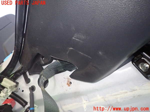 1UPJ-9229277675]ヤリス(YARIS) クロス ハイブリッド(MXPJ10)右リアピラートリム 中古_5