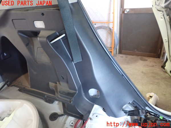 1UPJ-9229277680]ヤリス(YARIS) クロス ハイブリッド(MXPJ10)左リアピラートリム 中古_3