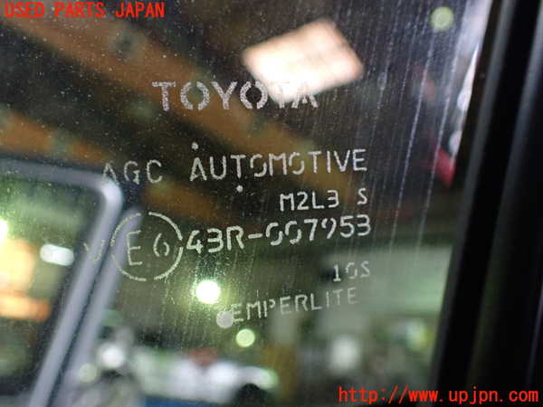 1UPJ-9229281290]ヤリス(YARIS) クロス ハイブリッド(MXPJ15)右後ドア AGC M2L3 中古_2