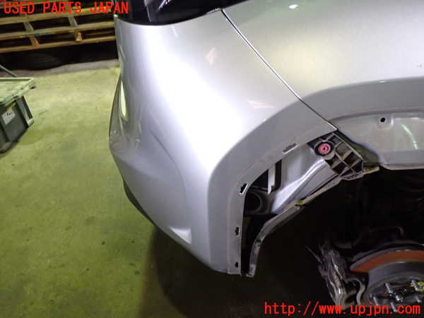 1UPJ-9229281610]ヤリス(YARIS) クロス ハイブリッド(MXPJ15)リアバンパー 中古_2