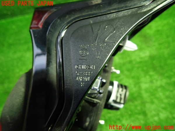 1UPJ-9229281550]ヤリス(YARIS) クロス ハイブリッド(MXPJ15)右リアフィニッシャー 中古_2
