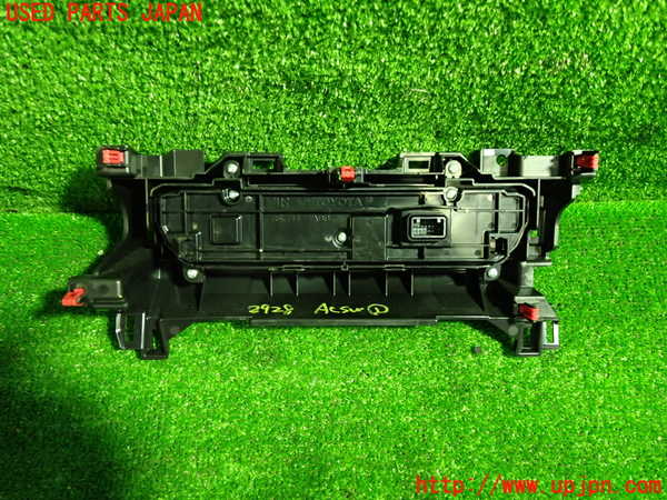 1UPJ-9229286066]ヤリス(YARIS) クロス ハイブリッド(MXPJ15)エアコンスイッチ1 中古_2