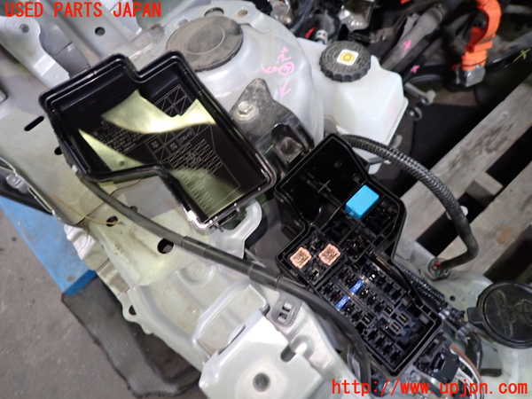 1UPJ-9229286743]ヤリス(YARIS) クロス ハイブリッド(MXPJ15)ヒューズボックス3 中古_2