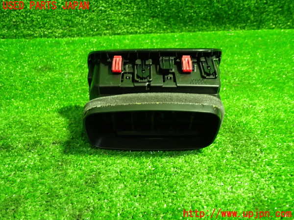 1UPJ-9229287526]ヤリス(YARIS) クロス ハイブリッド(MXPJ15)エアコン吹き出し口1 (右) 中古_2