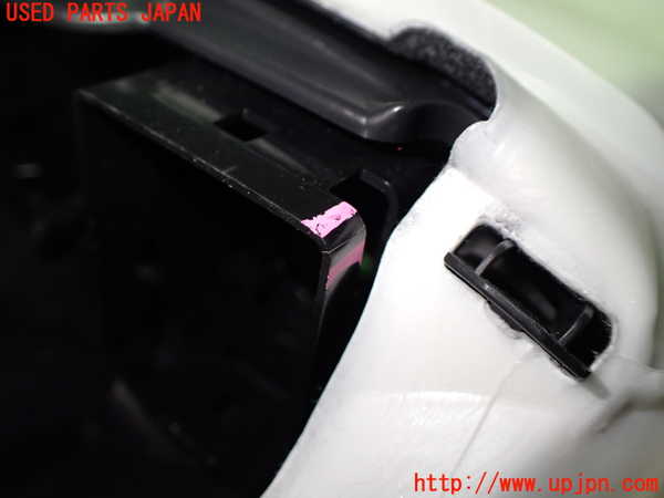 1UPJ-9229281234]ヤリス(YARIS) クロス ハイブリッド(MXPJ15)右前ドア内張り 中古_3