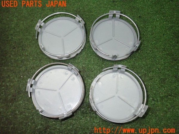 3UPJ=9229290975]ベンツ SLK350(172457 R172)社外 ホイールセンターキャップ 中古_5