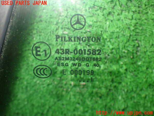 1UPJ-9229291382]ベンツ SLK350(172457)左クォーターガラス 中古 PILKINGTON M324 43R-001582_3