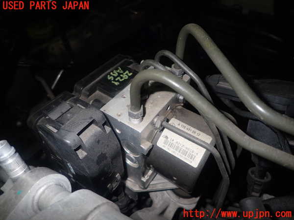 1UPJ-9229294040]ベンツ SLK350(172457)ABSアクチュエーター 中古_2