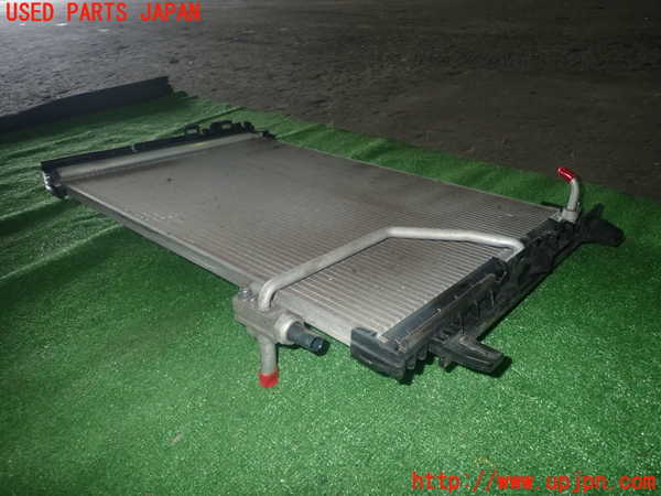 1UPJ-9229296031]ベンツ SLK350(172457)エアコンコンデンサー1 中古_2