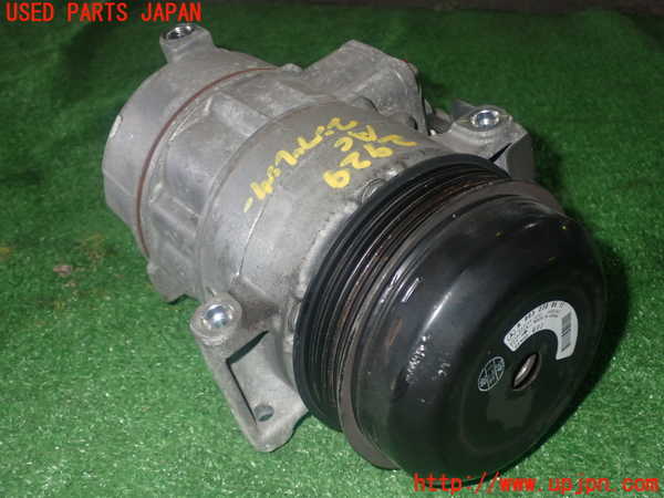 1UPJ-9229296025]ベンツ SLK350(172457)エアコンコンプレッサー 中古_2