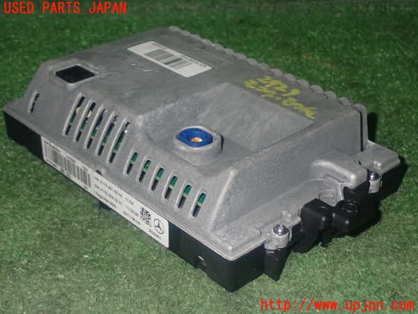 1UPJ-9229296629]ベンツ SLK350(172457)モニター 中古_2