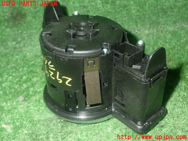 1UPJ-9229296285]ベンツ SLK350(172457)ライトスイッチ 中古_3
