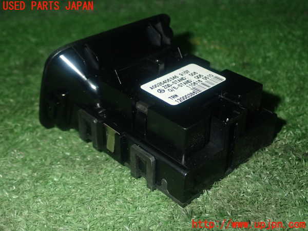 1UPJ-9229296307]ベンツ SLK350(172457)スイッチ2(電動パーキング) 中古_3