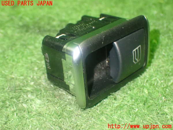 1UPJ-9229296245]ベンツ SLK350(172457)左パワーウィンドウスイッチ 中古_3