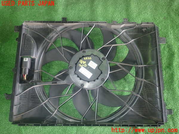 1UPJ-9229296836]ベンツ SLK350(172457)電動ファン1 中古_2