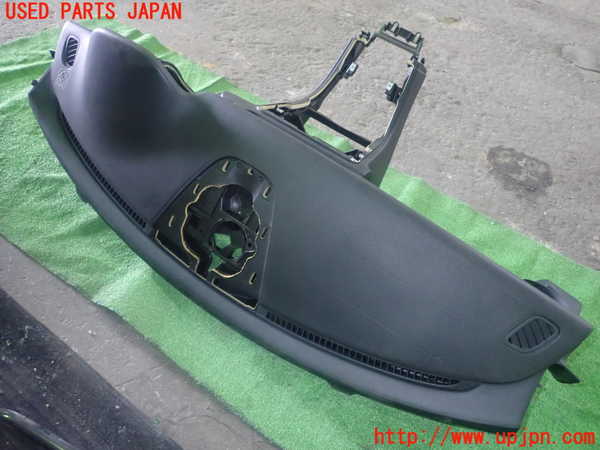 1UPJ-9229297505]ベンツ SLK350(172457)ダッシュボード 中古_4
