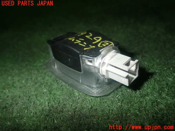 1UPJ-9229296412]ベンツ SLK350(172457)ルームランプ2 中古_2