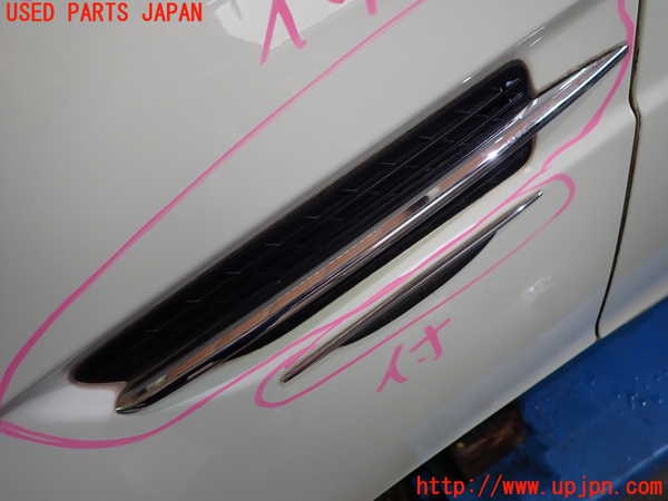 1UPJ-9229301082]ベンツ SLK200 R172(172448)左前フェンダー ジャンク_3