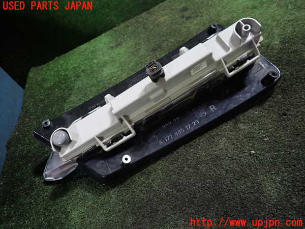 1UPJ-9229301150]ベンツ SLK200 R172(172448)右コーナーランプ 中古_3