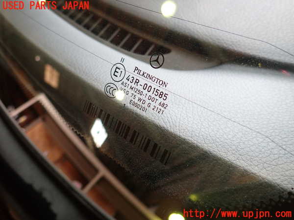 1UPJ-9229301195]ベンツ SLK200 R172(172448)フロントガラス ジャンク PILKINGTON M1250-1 43R-001585_4