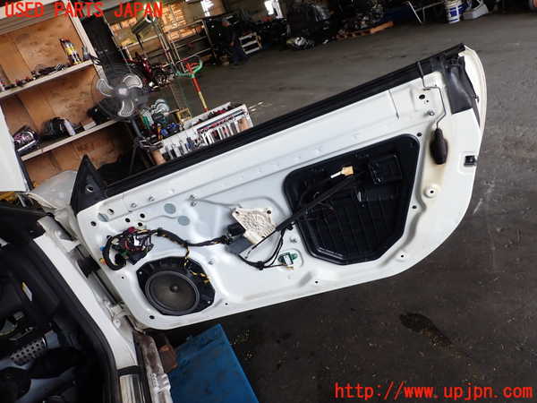 1UPJ-9229301230]ベンツ SLK200 R172(172448)右ドア 中古 PILKINGTON M3240 43R-001582_4