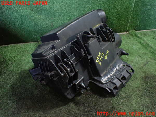 1UPJ-9229302560]ベンツ SLK200 R172(172448)エアクリーナーボックス 中古_2