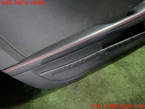 1UPJ-9229301264]ベンツ SLK200 R172(172448)左ドア内張り 中古_3