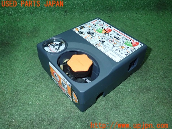 3UPJ=9229310625]ボルボ XC40(XB420TXCM2)純正 パンク修理キット 中古_4