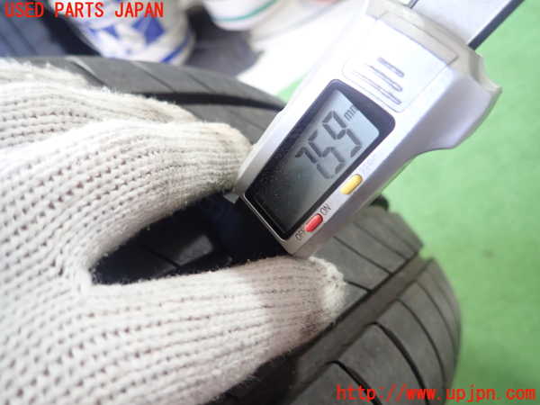 1UPJ-9229319047]ボルボ・XC40(XB420TXCM2)タイヤ　ホイール　1本② 235/50R19 中古_3