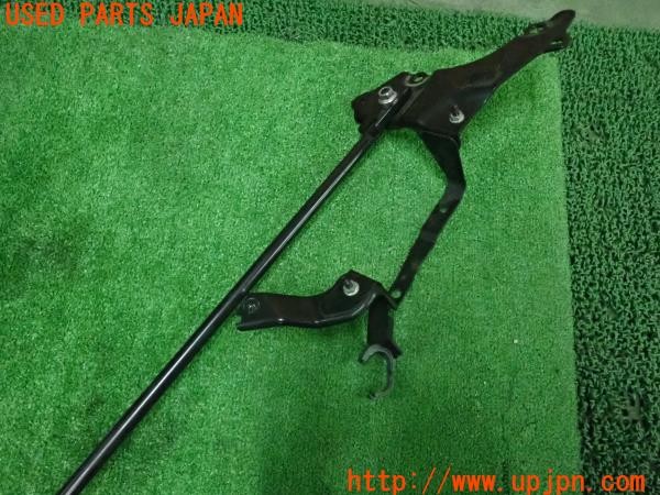 3UPJ=9229320702]レクサス CT200(ZWA10)純正 フロントパフォーマンスダンパー 中古_5