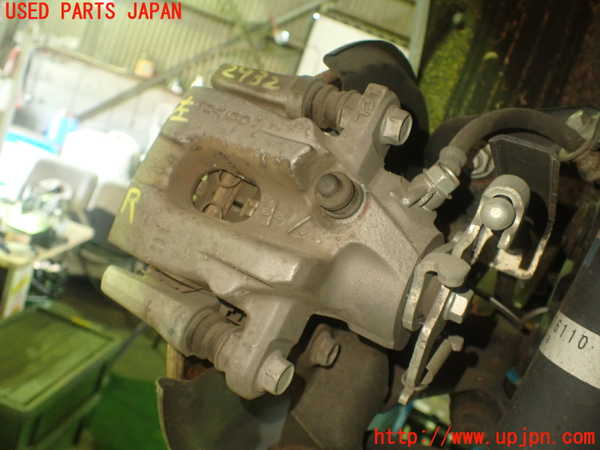 1UPJ-9229324095]レクサス・CT200h(ZWA10)左リアキャリパー 中古_2