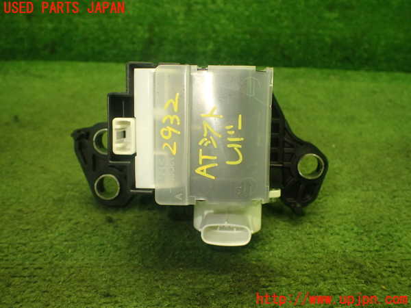 1UPJ-9229327555]レクサス・CT200h(ZWA10)ATシフトレバー 中古_5