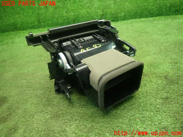 1UPJ-9229327526]レクサス・CT200h(ZWA10)エアコン吹き出し口1 (右) 中古_3