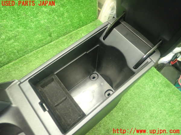 1UPJ-9229327540]レクサス・CT200h(ZWA10)センターコンソール 中古_4