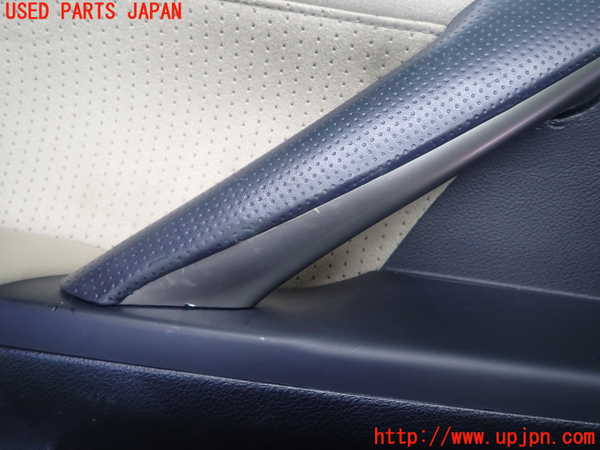 1UPJ-9229321264]レクサス・CT200h(ZWA10)左前ドア内張り 中古_3