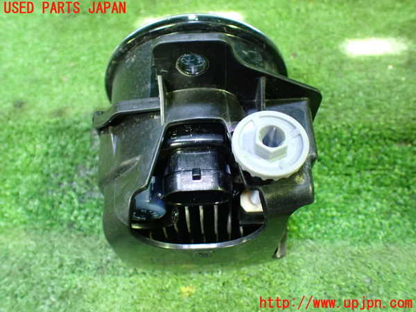 1UPJ-9229331180]レヴォーグ(VN5)右フォグ 中古_2