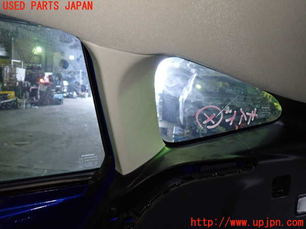 1UPJ-9229337675]レヴォーグ(VN5)右リアピラートリム 中古_2