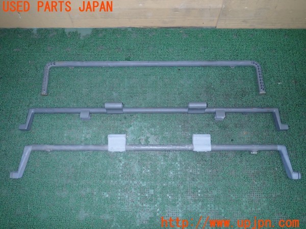 3UPJ=9229340620]キャラバン バン プレミアムGX(VW2E26)純正 セパレートバー 3本 中古_4