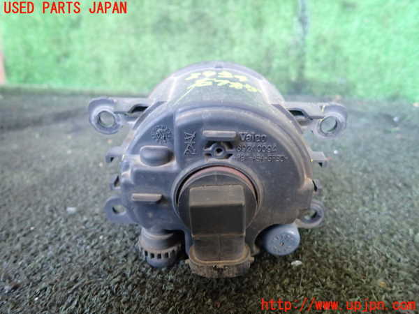 1UPJ-9229341180]NV350 キャラバン バン(VW2E26)右フォグ 中古_3