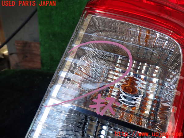 1UPJ-9229341530]NV350 キャラバン バン(VW2E26)右テールランプ 中古_2