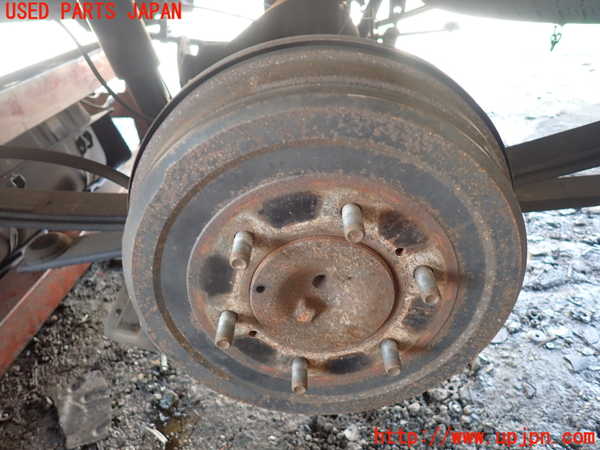 1UPJ-9229344400]NV350 キャラバン バン(VW2E26)リアデフホーシング 中古_4