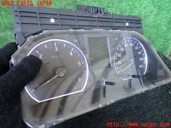 1UPJ-9229346170]NV350 キャラバン バン(VW2E26)スピードメーター 中古_2