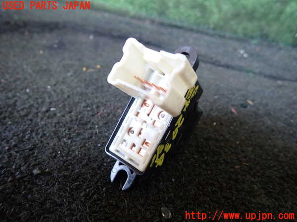 1UPJ-9229346245]NV350 キャラバン バン(VW2E26)左前パワーウィンドウスイッチ 中古_2