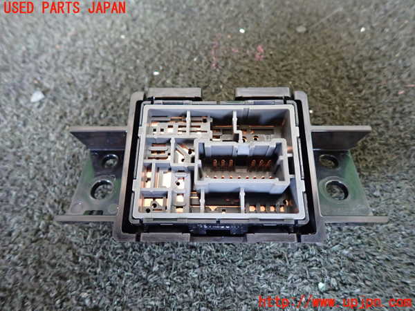 1UPJ-9229346280]NV350 キャラバン バン(VW2E26)ミラースイッチ 中古_2
