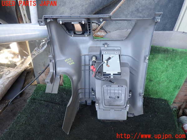 1UPJ-9229347549]NV350 キャラバン バン(VW2E26)コンソール 中古_4