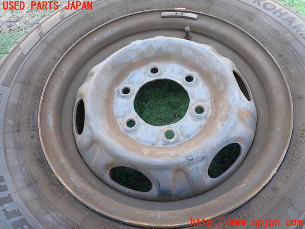 1UPJ-9229349026]NV350 キャラバン バン(VW2E26)タイヤ　ホイール　1本① 195/80R15 中古_2