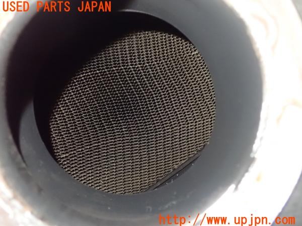 3UPJ=9229350159]ルノー ルーテシア R.S.(RF4C)純正 触媒 8200 509 256 カット済み 中古_3