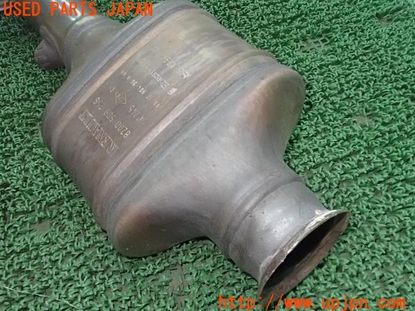 3UPJ=9229350159]ルノー ルーテシア R.S.(RF4C)純正 触媒 8200 509 256 カット済み 中古_4
